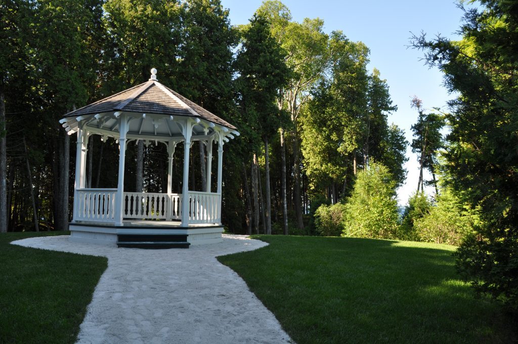 Mackinac Island's Somewhere in Time Gazebo from the 1980 movie is a popular wedding venue