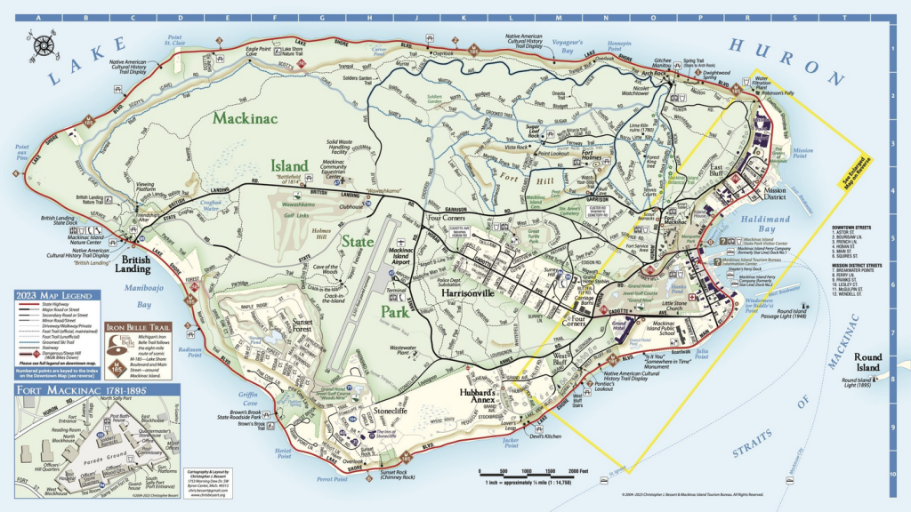 General map of Mackinac Island with roads, trails and place names as well as a Fort Mackinac inset