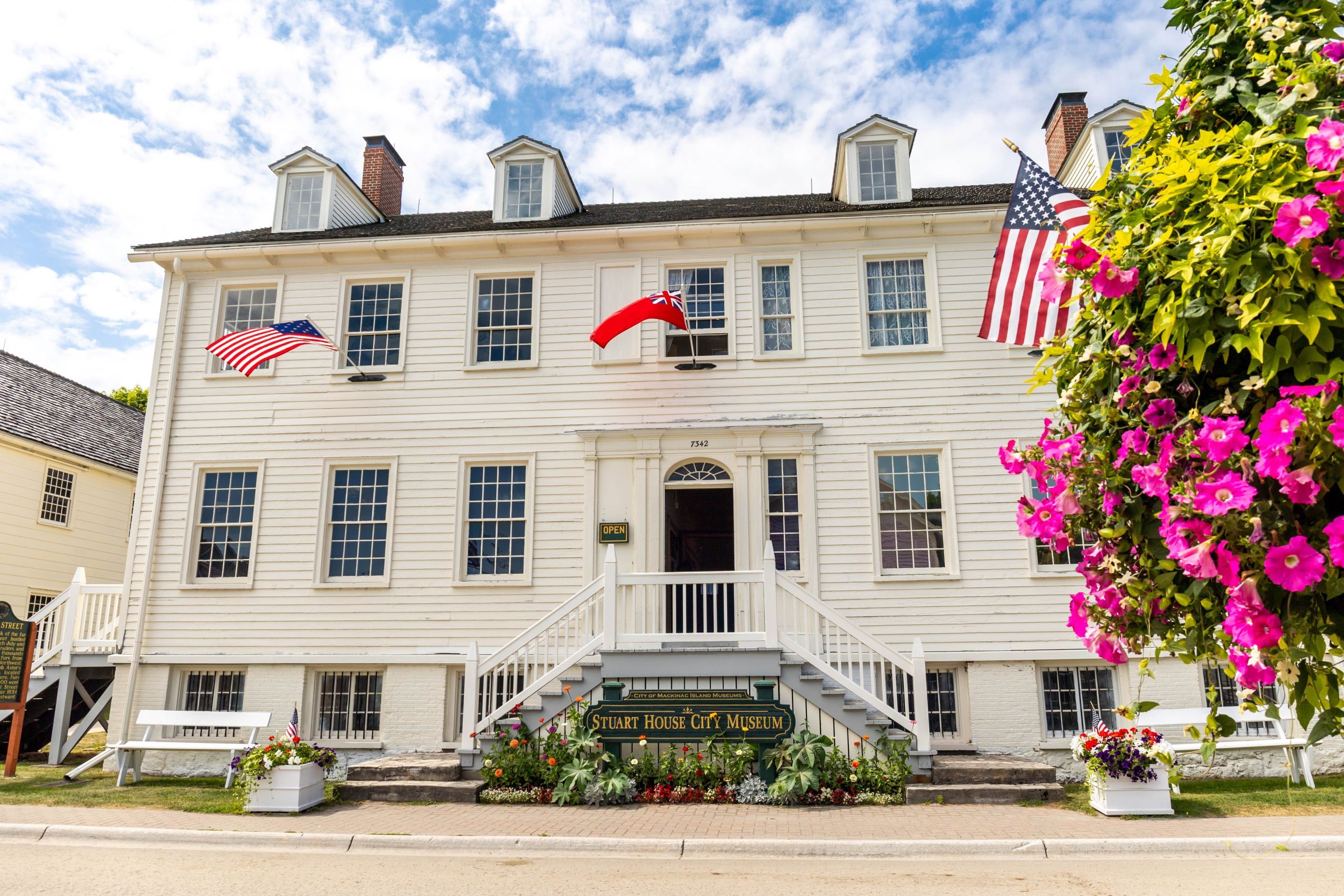 Exterior of Mackinac Island's Stuart House City Museum, an old American Fur Company building